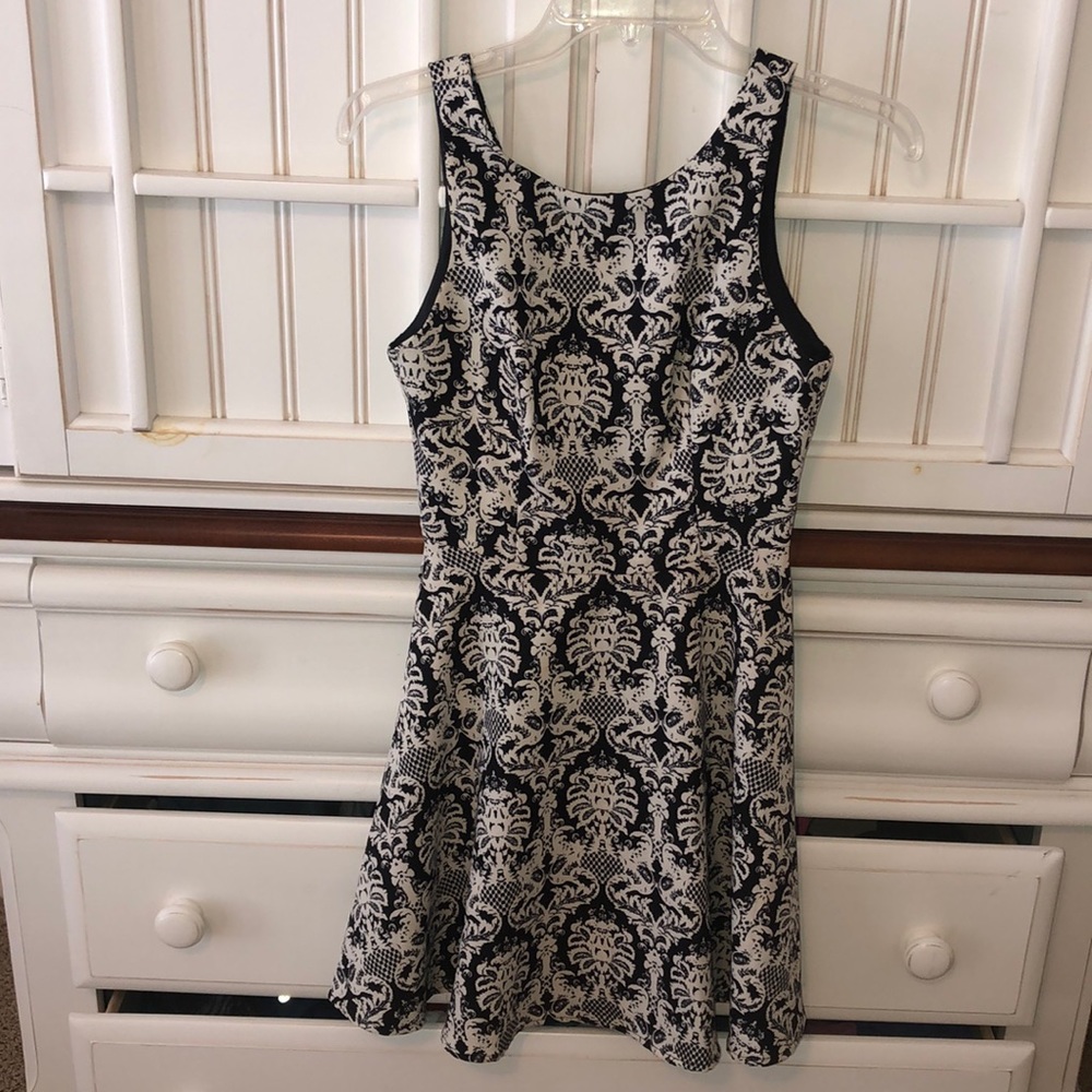 Black and white dress